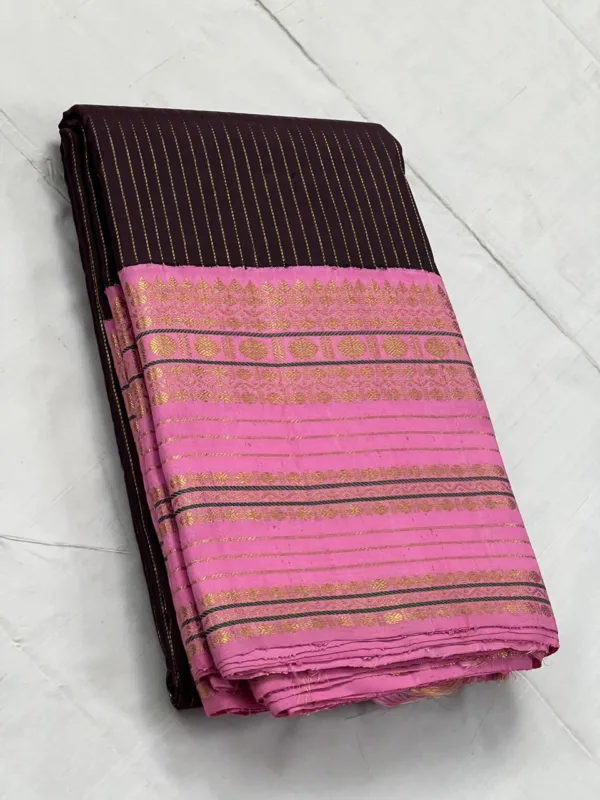 Kanchipuram Silk Saree In Coffee Brown With Baby Pink