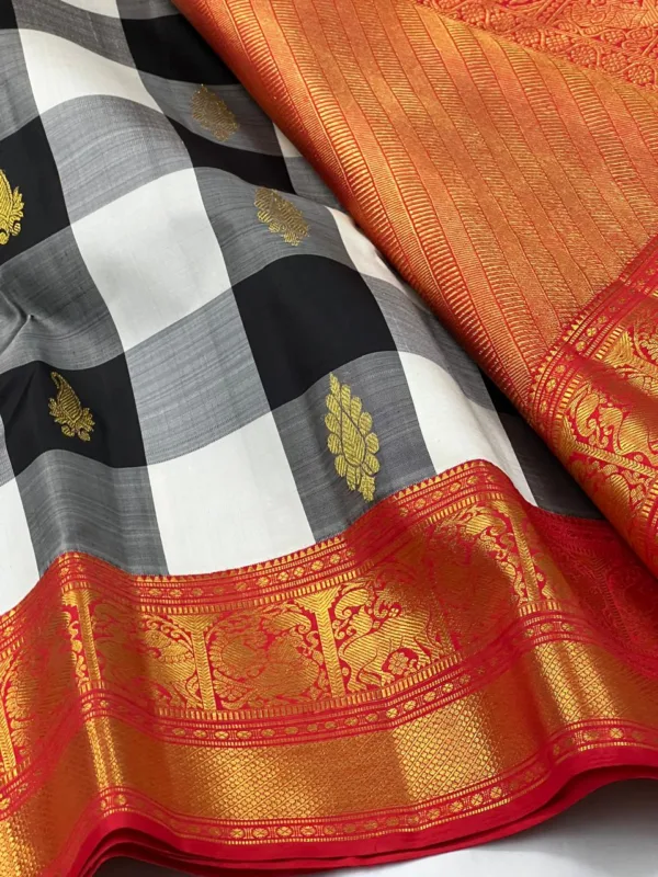 Checks Kanchipuram Silk Saree In Black & White With Red Border