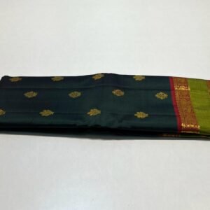 Green Kanchipuram Silk Saree With Rette Patta Border