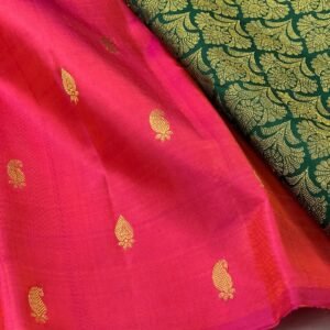 Borderless Kanchipuram Silk Saree In Rani With Green