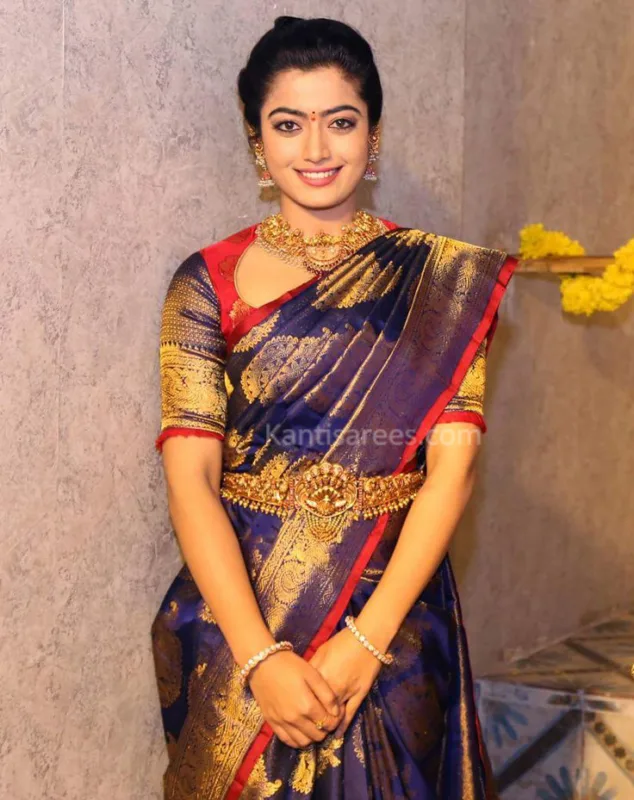 Elegance Draped in Tradition: Rashmika Mandanna in Kanjivaram Saree at Mugdha Store Launch, Hyderabad 6 Rashmika Mandanna in Kanjivaram saree