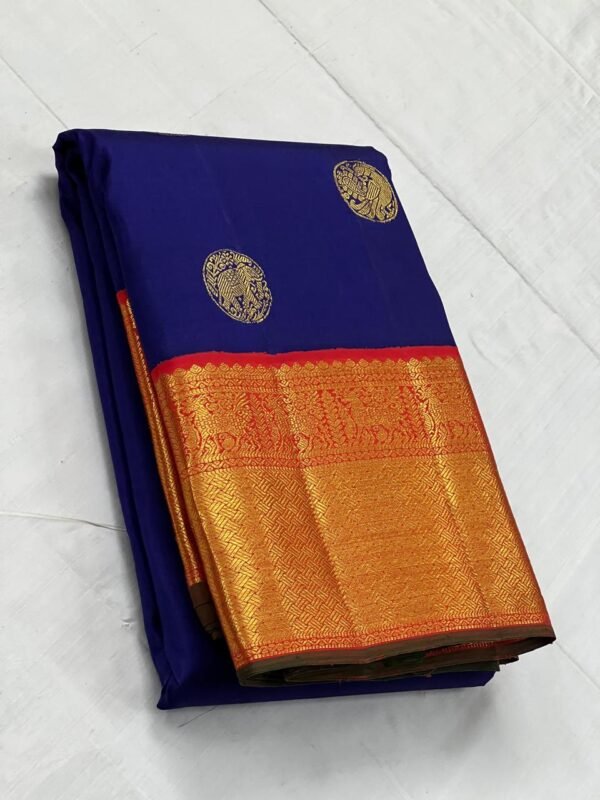 Kanchipuram Silk Saree In Royal Blue With Red
