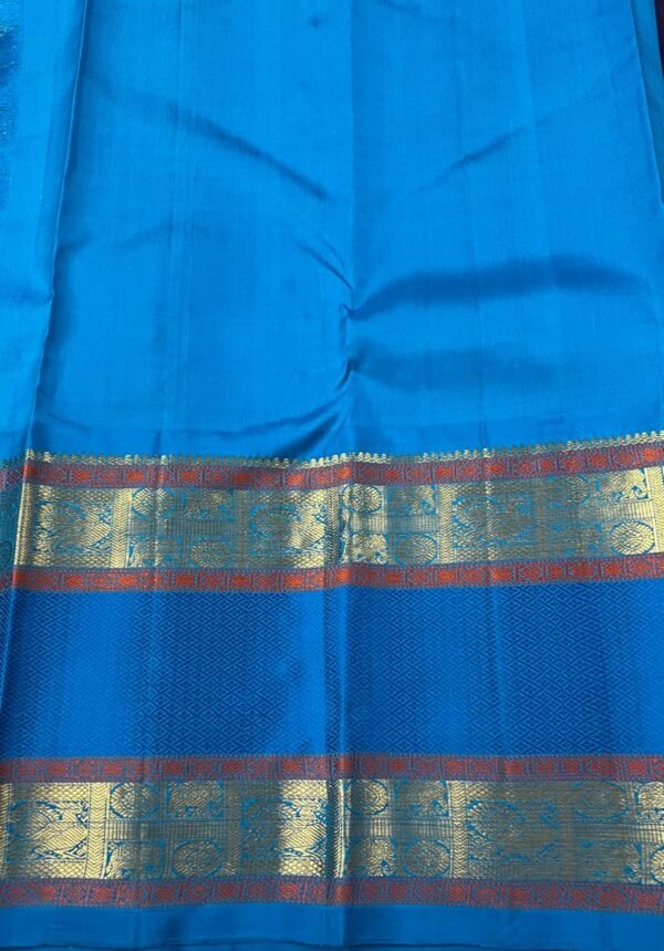 Retta Patta Border Kanchipuram Silk Saree In Dark Purple With Blue