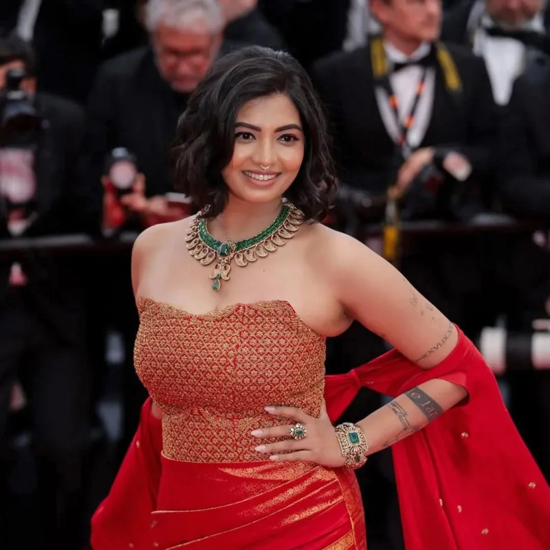 Timeless Glamour: Disha Madan in Kanjivaram Saree at Cannes 2025 Turns Heads on the Red Carpet 5 Disha Madan in Kanjivaram saree at Cannes