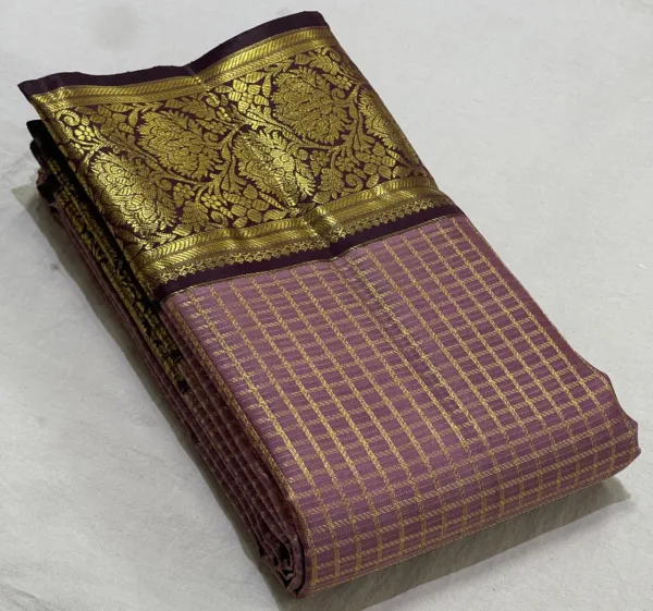 Kanchipuram Silk Saree In Lavender With Coffee Brown