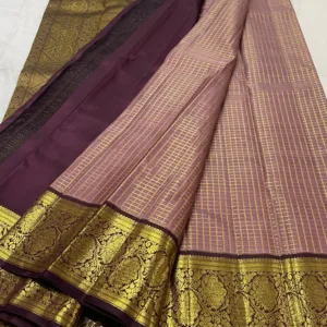 Kanchipuram Silk Saree In Lavender With Coffee Brown