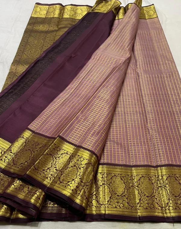 Kanchipuram Silk Saree In Lavender With Coffee Brown