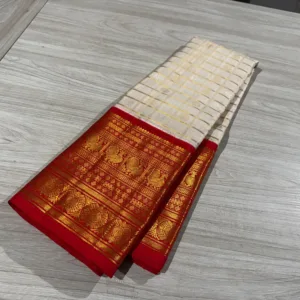 Muhurtham Kanchipuram Silk Saree In White with Red