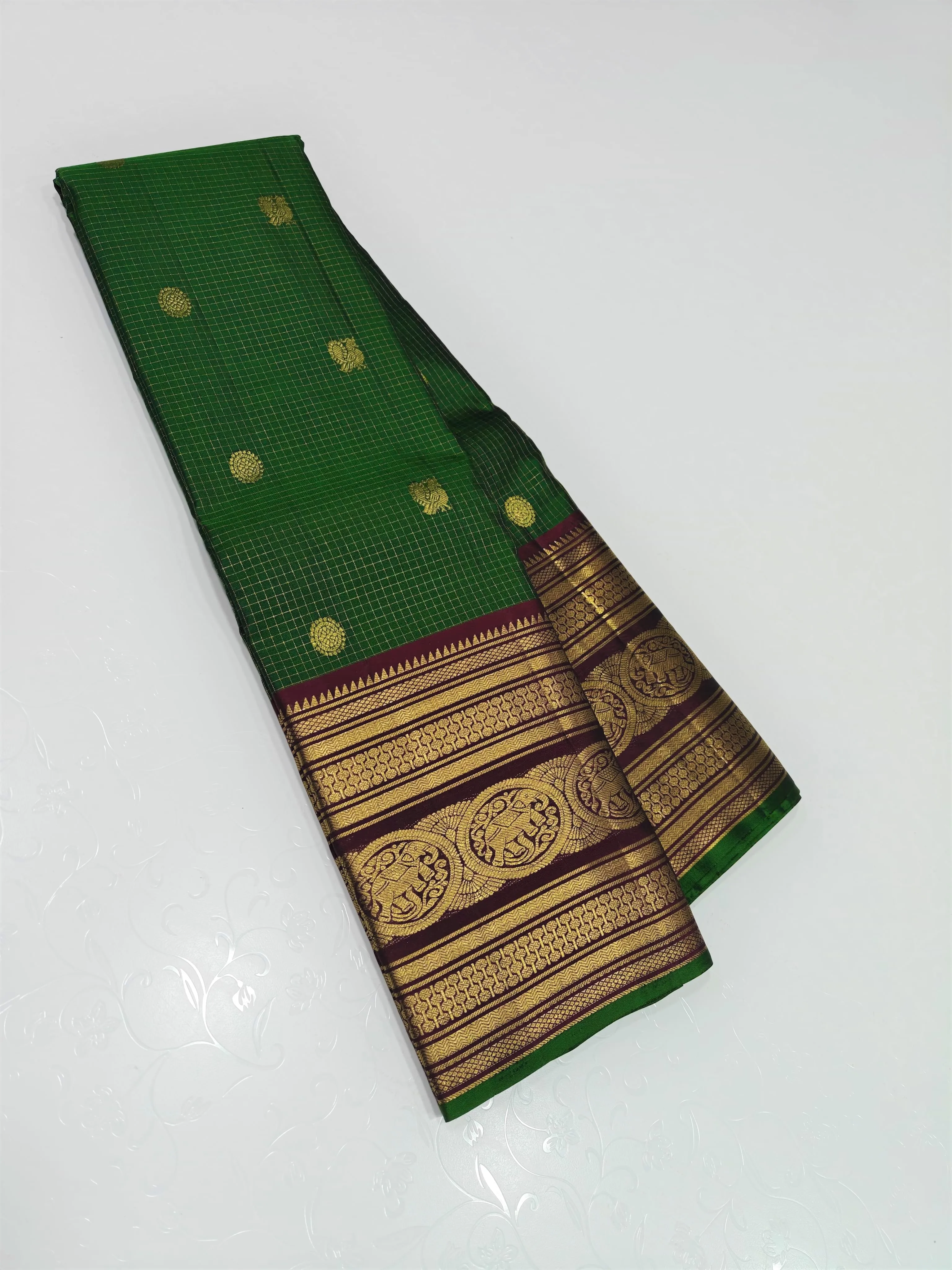 1004033668 1004033668