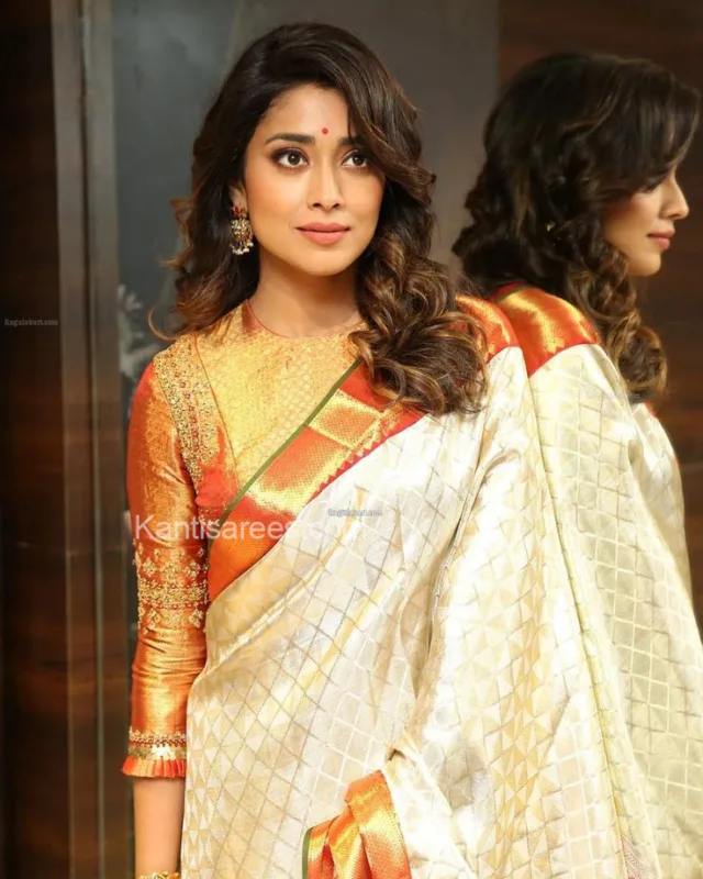 shriya 2