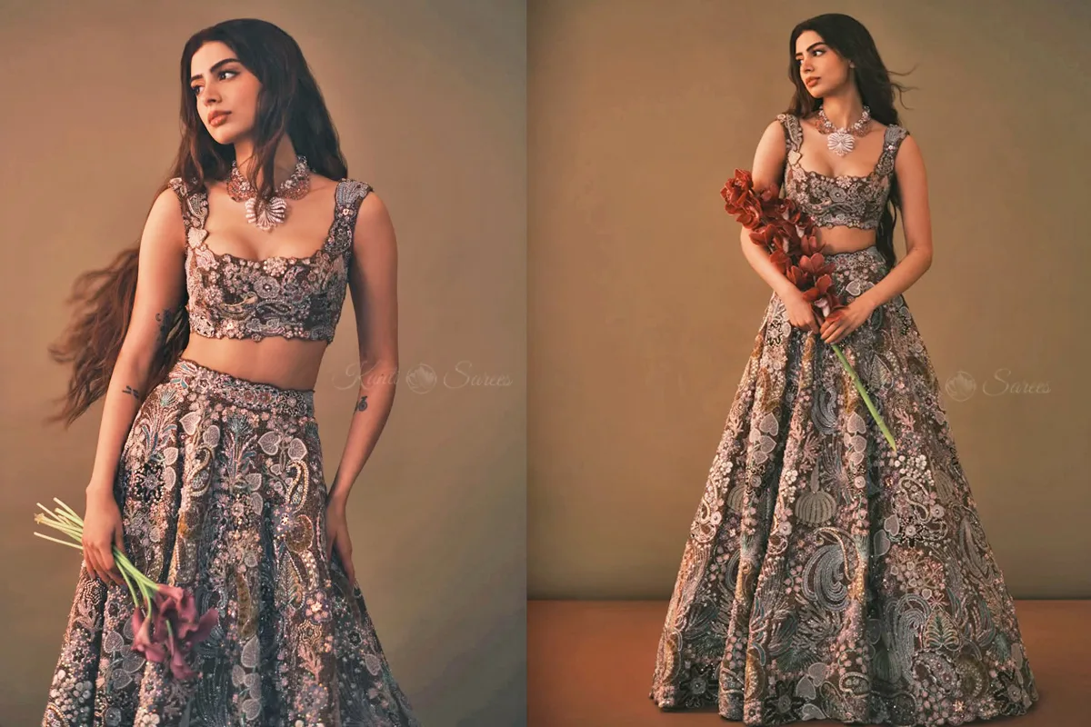 Khushi Kapoor 7 Stunning Outfits That Showcase Her Modern Ethnic Glam Style 8 Khushi Kapoor
