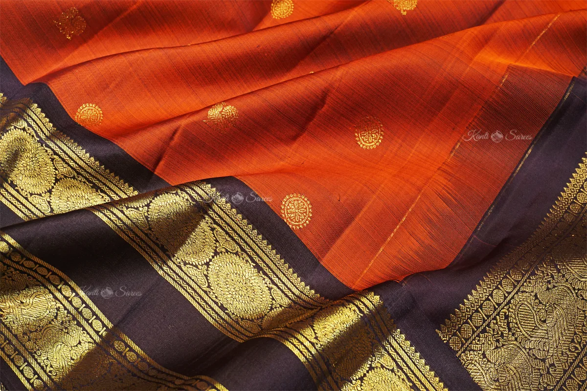 How to Buy Saree Online Shopping : Trends, Tips & Best Websites 1 saree online shopping