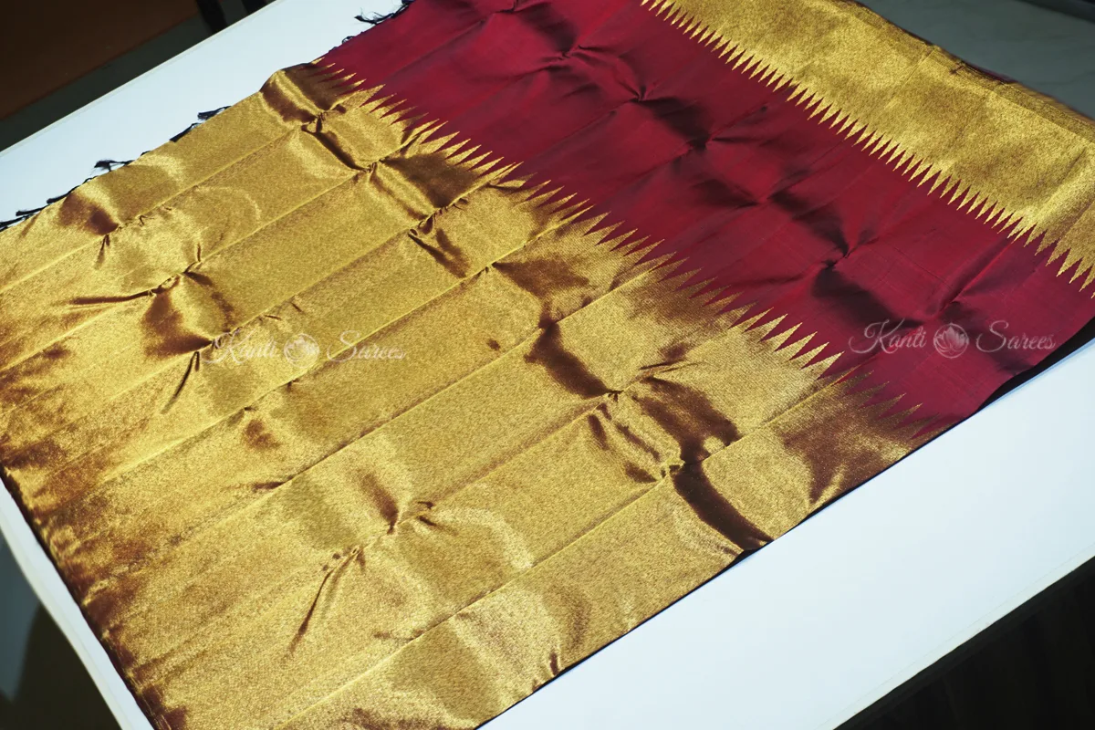 Rekhaji’s rising border kanjivaram saree