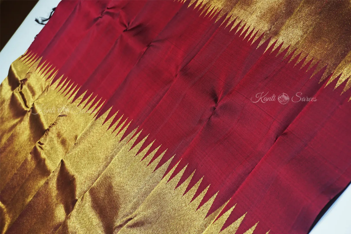 Rekhaji’s rising border kanjivaram saree
