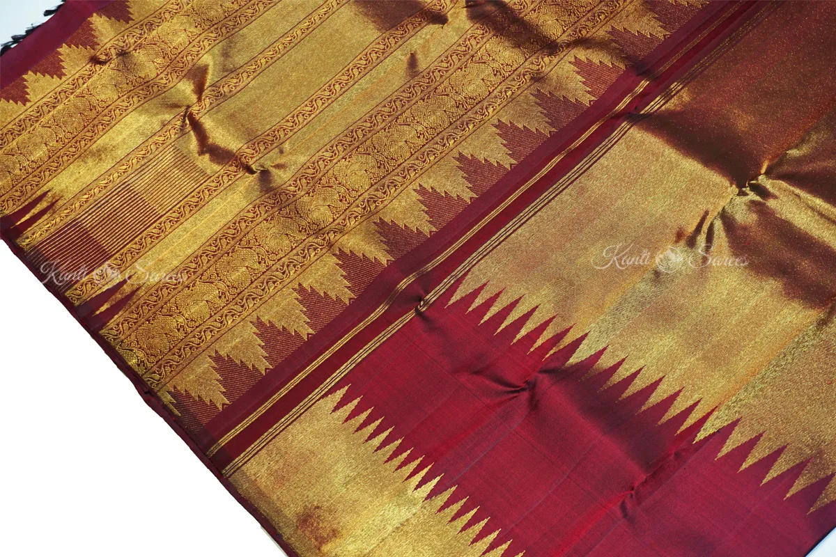 Rekhaji’s rising border kanjivaram saree