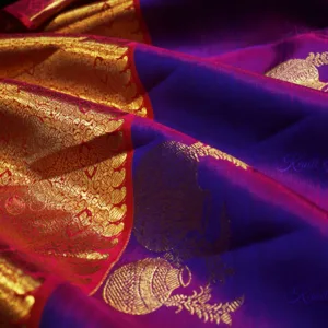 Royal Purple Kanjivaram Silk Saree with Chilli Red Border 3 Royal Purple Kanjivaram